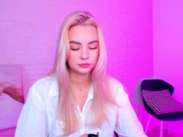 Naked cam girl 8a8y_nura image #1386840