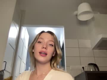 Naked cam girl angel_from_sky image #1707157