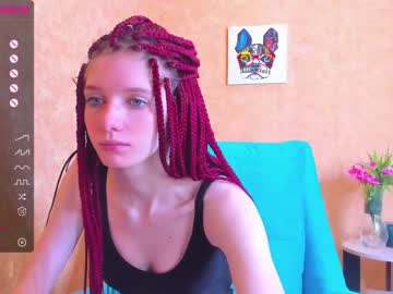 Naked cam girl cristal_moli image #3676795