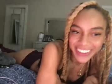 nalasworld33 naked cam