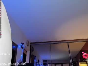 Naked cam girl bestblondiiecb image #3089248