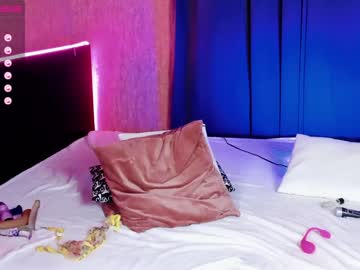 Naked cam girl eva__blonde image #2072284