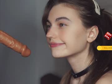 Naked cam girl hoolybunny image #1915124