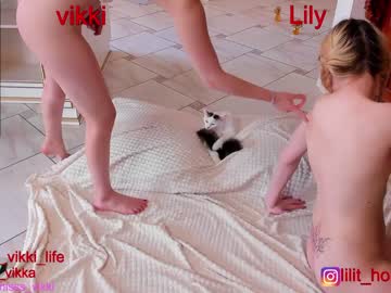 Naked cam girl misss_vikki image #1799188