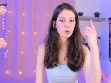 Naked cam girl alliesmiths image #2645194
