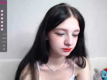 Naked cam girl shycinderella image #2917869