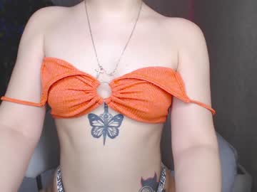 Naked cam girl little__sweet1ie image #3990674