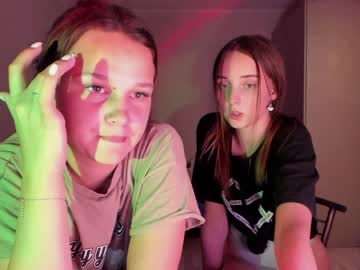 Naked cam girl golden_bag image #2482740