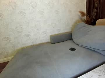 Naked cam girl ehotlovea image #2104372