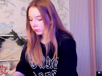 Naked cam girl lill_alice image #3435490