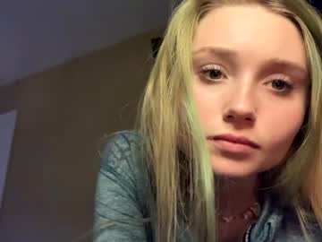 Naked cam girl princesshannnnn image #919354