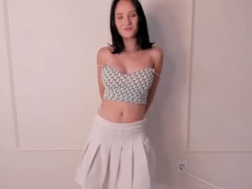 Naked cam girl chika_pie image #4009186