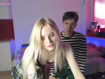 Naked cam girl eve_n_tracy image #2931615