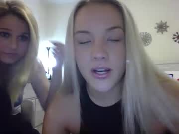 Naked cam girl varsitybaby000 image #330382