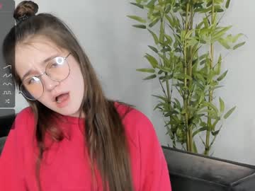 getupsbaby naked cam