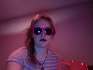 Naked cam girl kelleela image #3473202