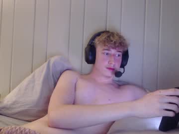Naked cam couple 18str8igcock image #3346731