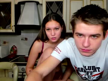 Naked cam couple family_intrigue image #612989