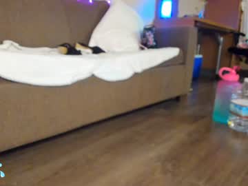 Naked cam girl daphnemadison image #3245390