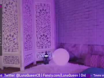 Naked cam girl lunaqueeeen image #1055247