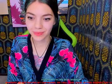 Naked cam girl maura_shy image #593568