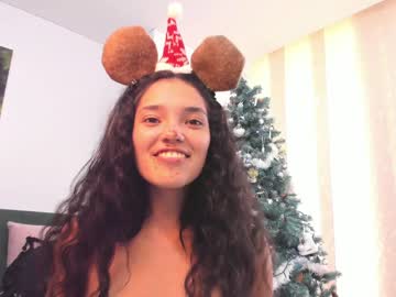 Naked cam girl makayla77 image #3308501