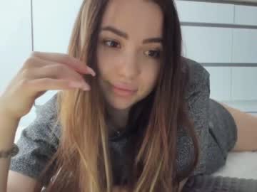 Naked cam girl meryfoxxx image #2265799