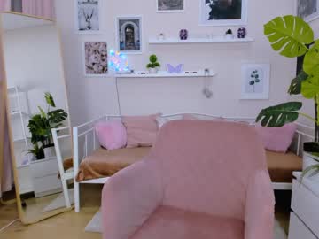 Naked cam girl chloe_catherine_mykers image #212366