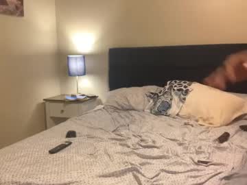 daddylongdong1x naked cam