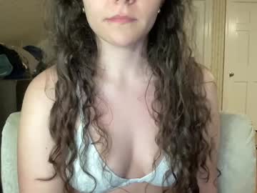 maddyhasyummypussy naked cam