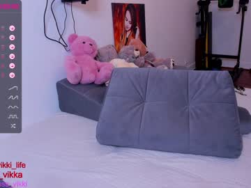 Naked cam girl misss_vikki image #2648443