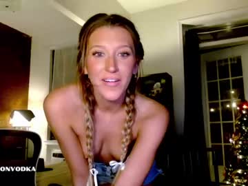 Naked cam girl addisonvodka image #3353991