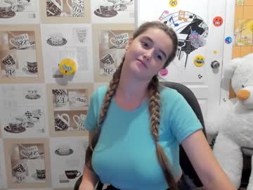 Naked cam girl emmika_ image #2310968