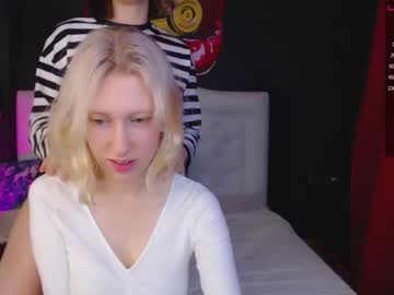Naked cam girl julia_tina image #1131302