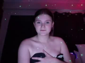 Naked cam girl misskhat image #3932348