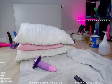 Naked cam girl hayleex image #3212104