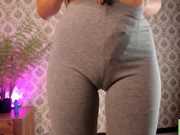 Naked cam girl amandamedrano image #3084103