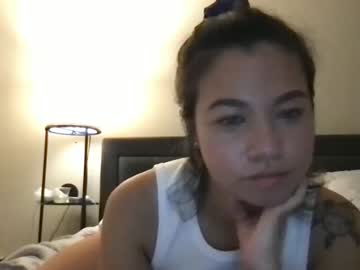 Naked cam girl ittybittychloe image #223752