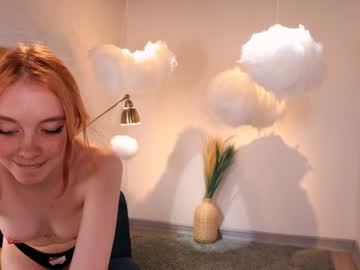 Naked cam girl lily_devi image #2271492
