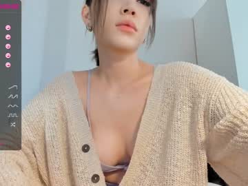Naked cam girl hee_jin image #3159898