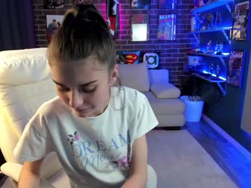 miley_cyrus__ naked cam