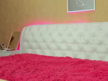 Naked cam girl maaarynip image #65590