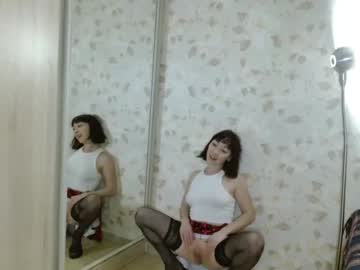 Naked cam girl silverswan21 image #549267