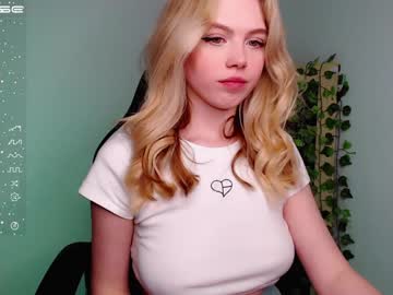 Naked cam girl small_blondee image #3836401