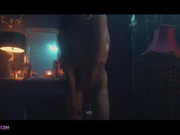 Naked cam girl lucieoude_ image #1953523