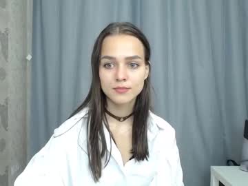 Naked cam girl addelin_moon image #2052465