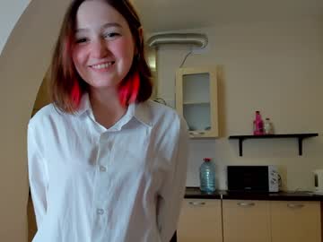 Naked cam girl lisaosbornes image #3928019