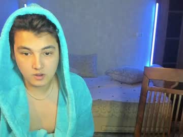 liisiyang naked cam