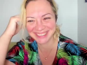 Naked cam girl kiradivine image #3056825