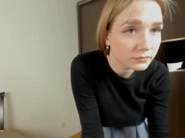 Naked cam girl sweetlighter image #3837674